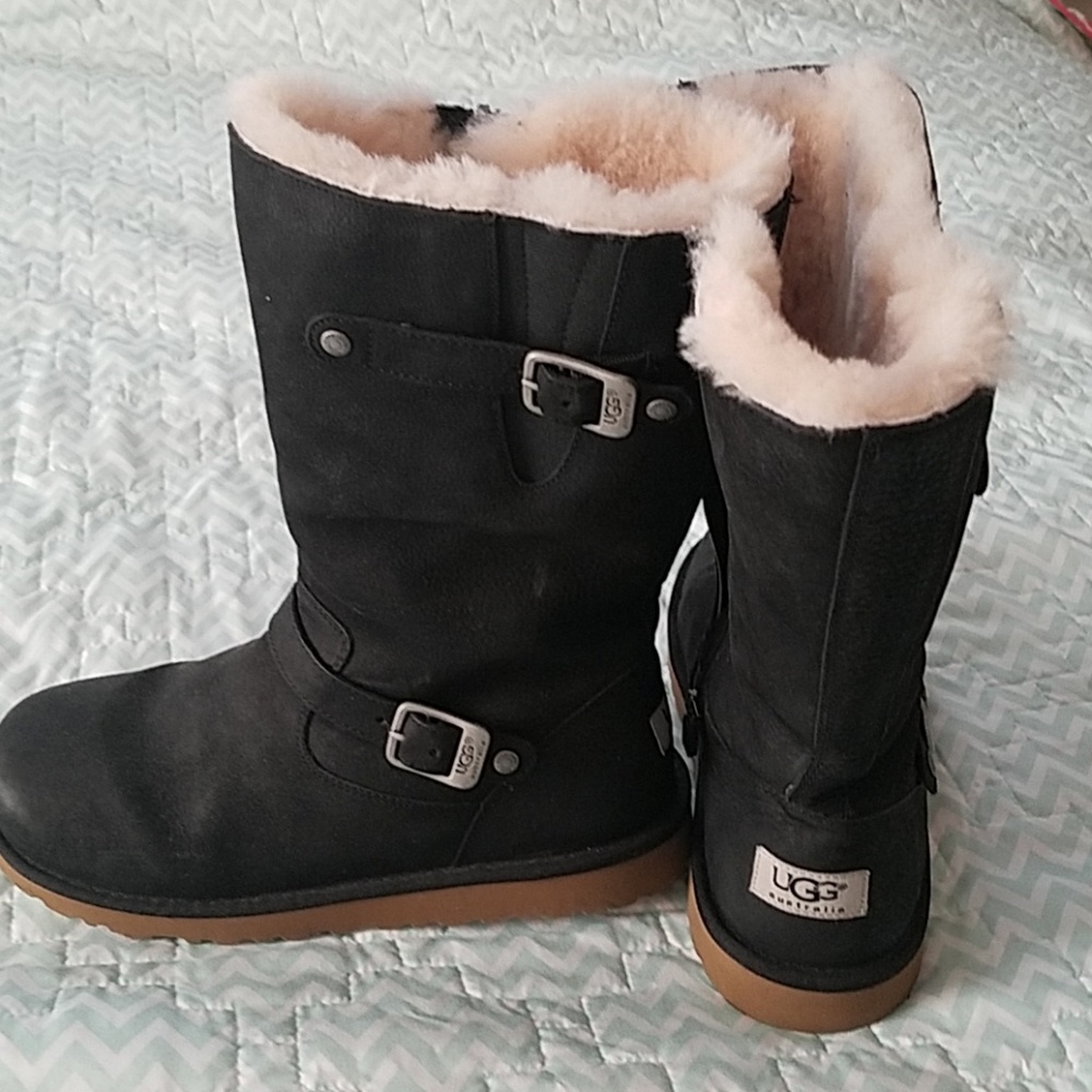 Youth UGG boots